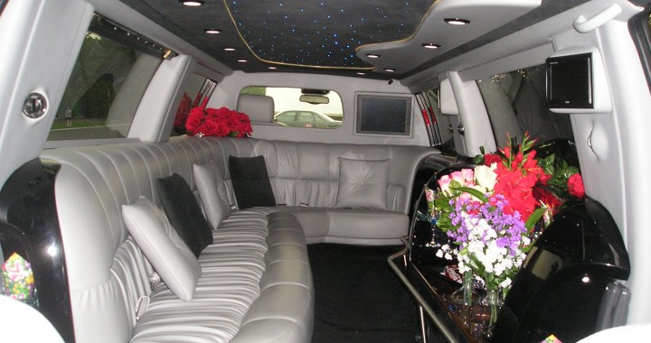 Interior White Lincoln Town Car